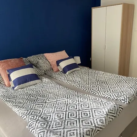 Апартаменти Molo Family Apartament *